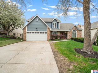6218 S 106th St, Omaha, NE 68127