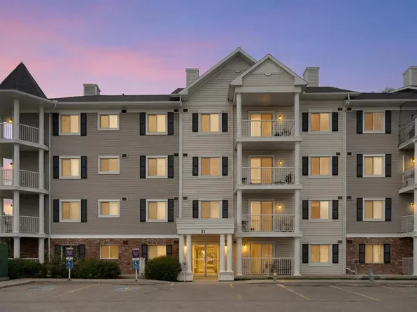 31 Country Village Mnr NE #4314, Calgary, AB T3K 0T3