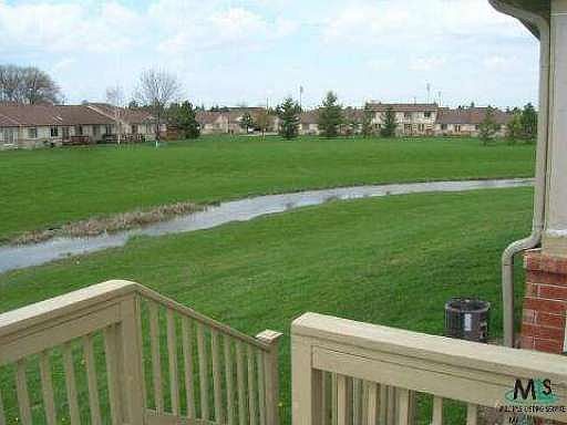 3rd image of 42239 Creekside Dr