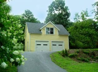 10 W Acton Rd, Stow, MA 01775