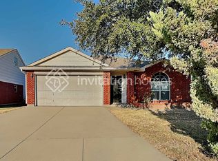 2720 Briscoe Dr, Fort Worth, TX 76108