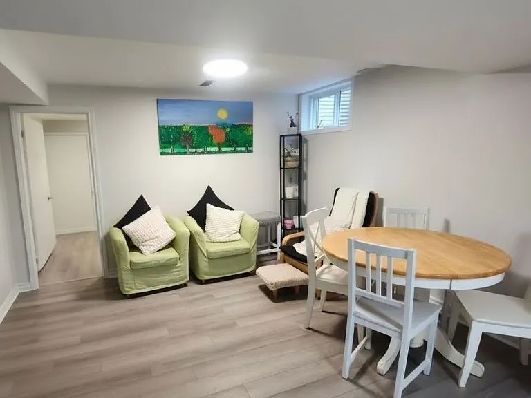 132 Heatherside Dr #BASEMENT — Photo 10