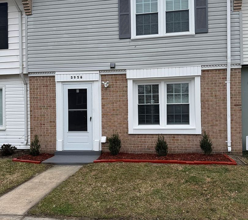 1st image of 5956 Clear Springs Ct