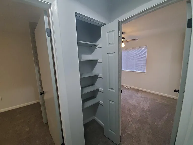 200 Railroad St #11 — Photo 3