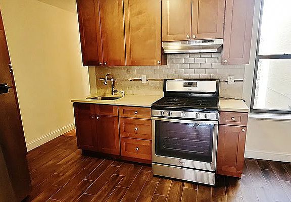 3rd image of 30-26 49th St #2D