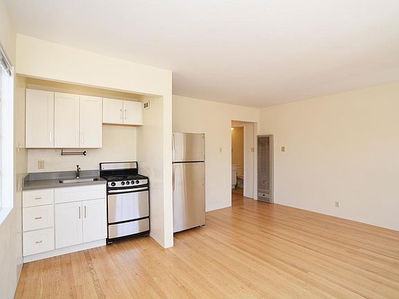 2nd image of 1001 Hampshire St APT 101