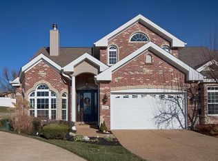 228 Woodland Place Ct, Saint Charles, MO