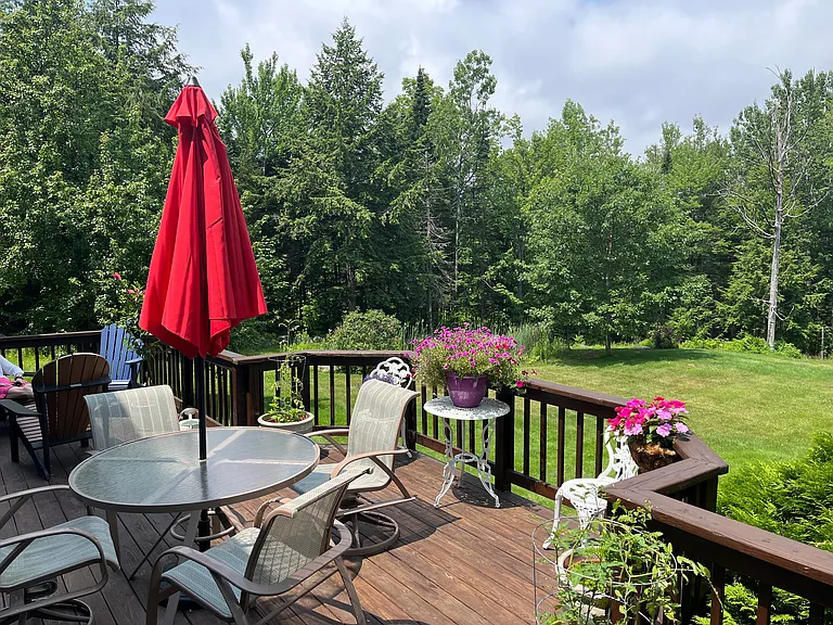18 Chalk Pond Rd — Photo 5