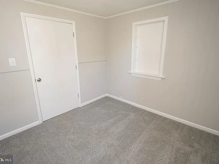 221 Branch St — Photo 44