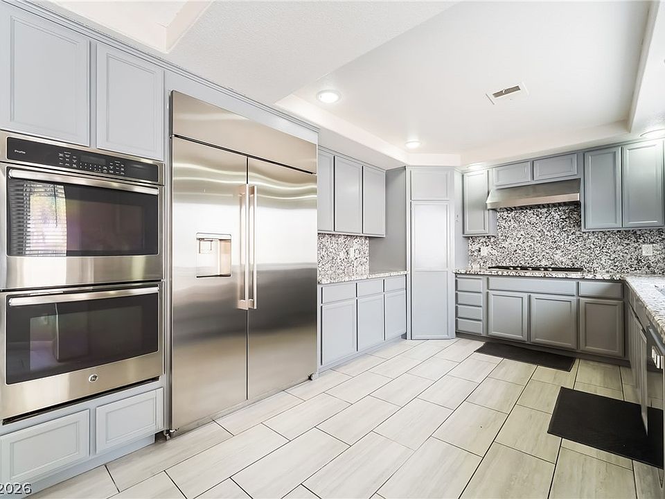 1st image of 261 Via Malorca St