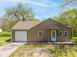 5127 Rinker Rd, Kansas City, MO 64129