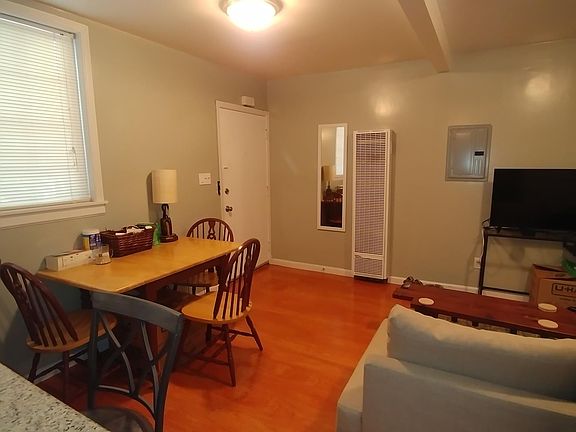 2nd image of 28 Precita Ave