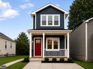 46 Wayne Ave, Trenton, NJ 08618