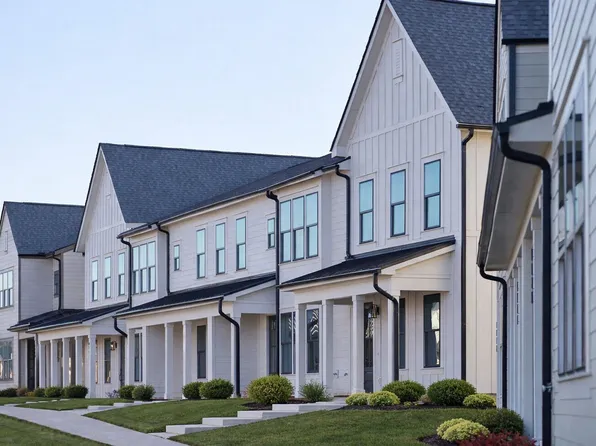 HARMON Jefferson Village by Crescent Communities