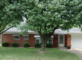 9 Gatewood Ct, Belleville, IL