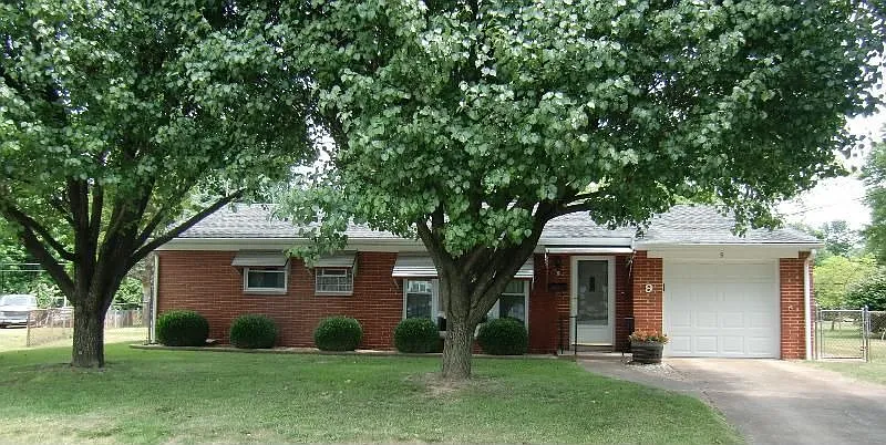 9 Gatewood Ct photo 1