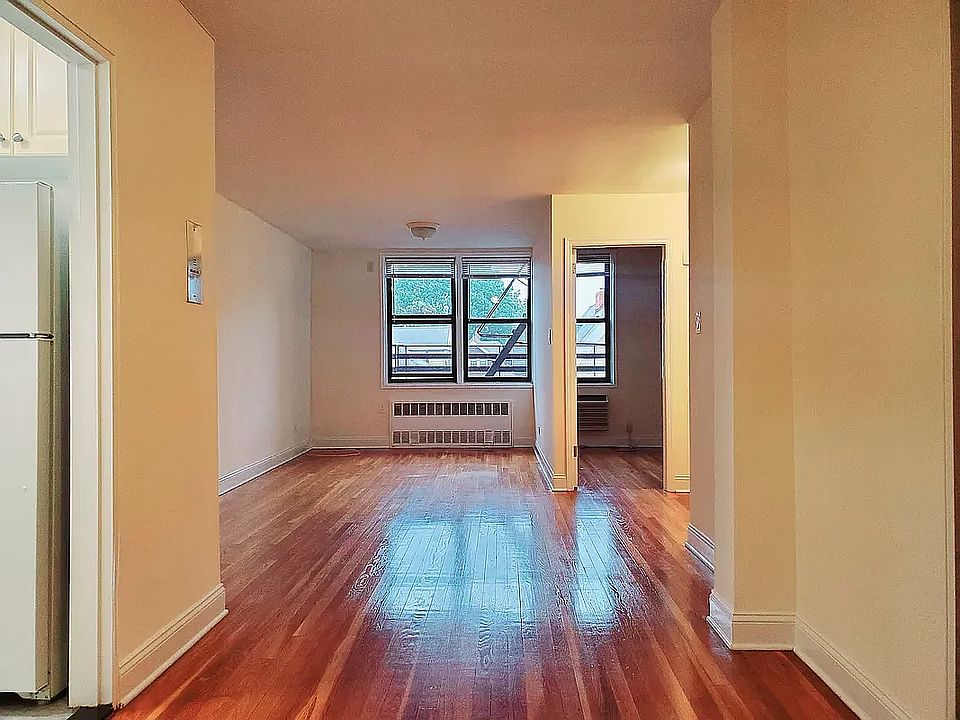 1st image of 60 Turner Pl APT 5M