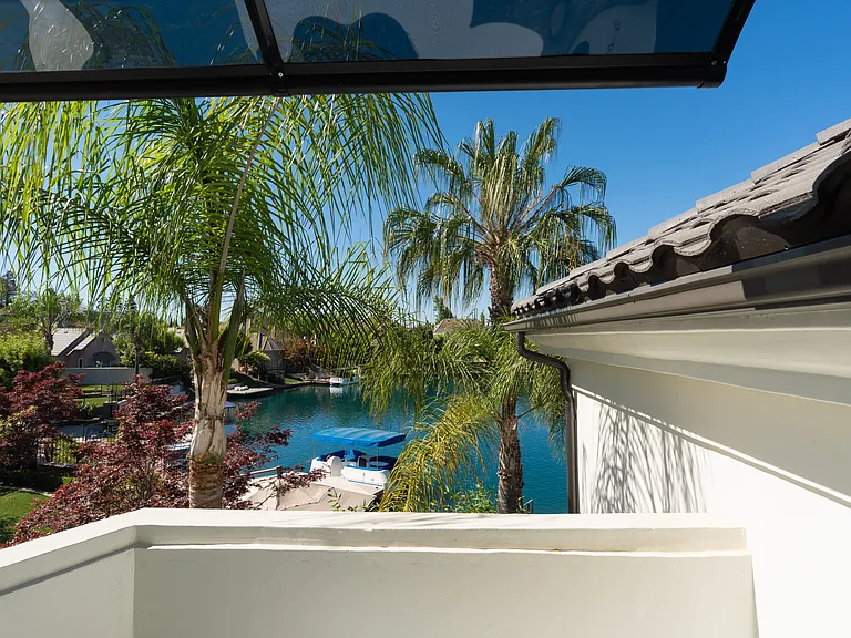 2589 W Lake Van Ness Cir — Photo 40