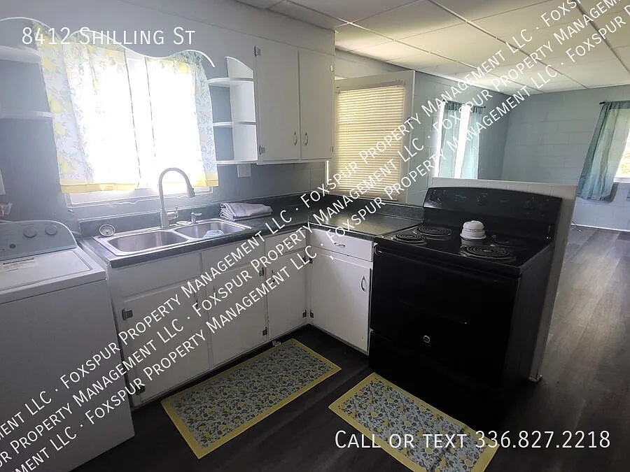 2 bed, $1,050 — Photo 2