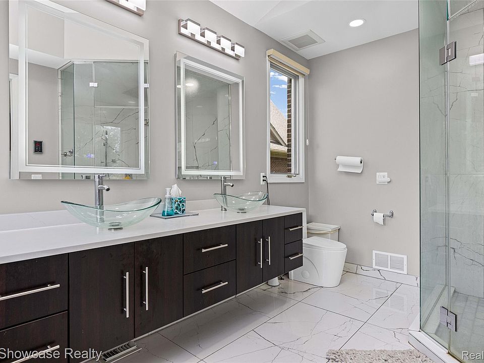 5608 Pembrooke Xing, photo 27
