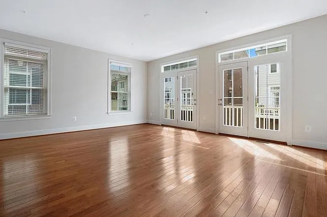 2ndFloor_LivingArea_1