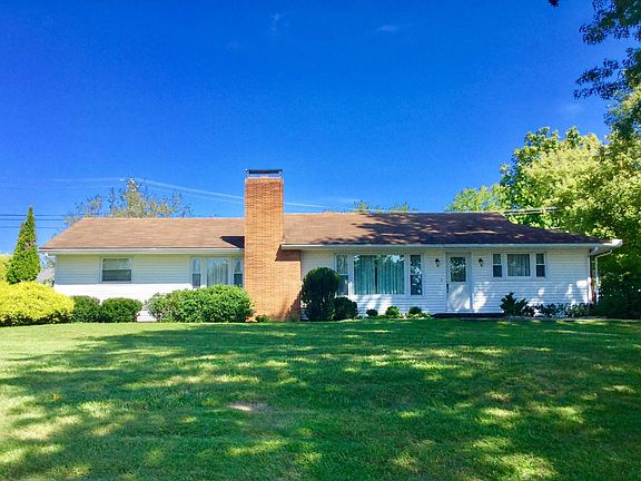 2nd image of 6460 Skyline Dr