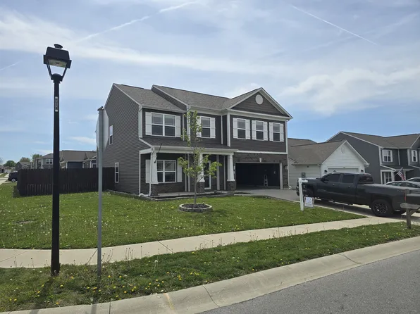 2893 W Broderie Ln, Monrovia, IN 46157