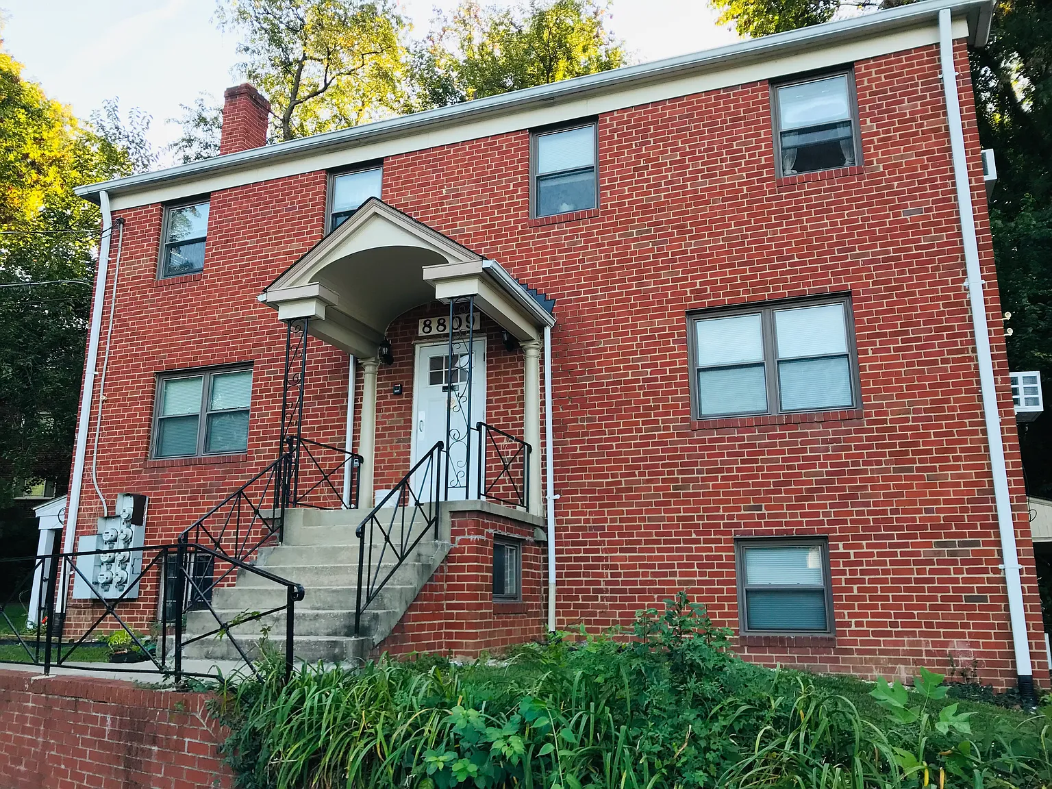 Charming 1BR 1BA Apt — Photo 1