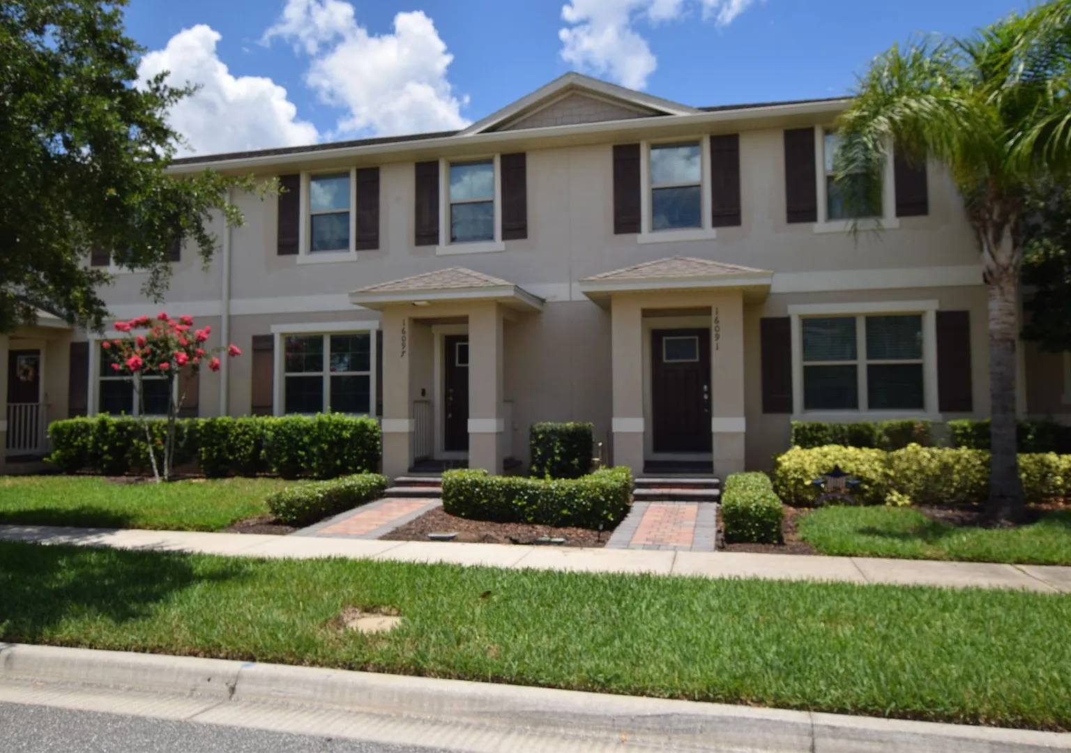 3 Bedroom, 2 Baths Single Family Home For Rent at 16097 Pebble Bluff Loop Winter Garden, Fl. 34787. — Photo 2