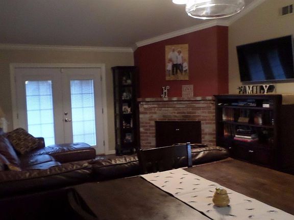 3rd image of 18980 N Creekview Dr