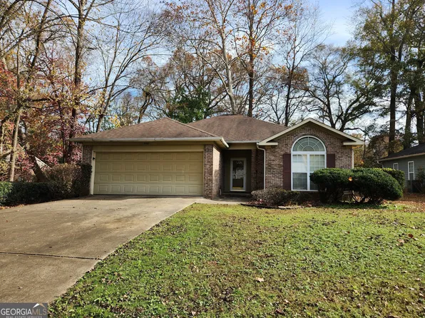 6336 Charter Oaks Cir, Columbus, GA 31909