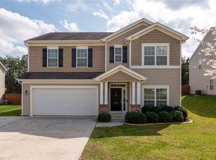 2025 Heron Pointe Dr, Whitsett, NC 27377