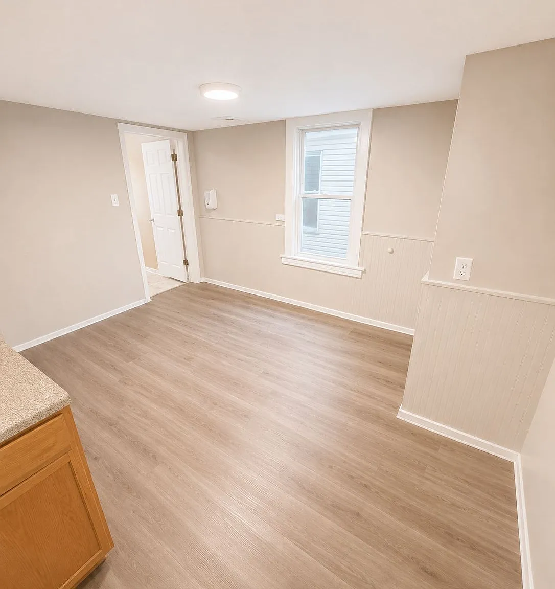 3 bed, $1,745 — Photo 3