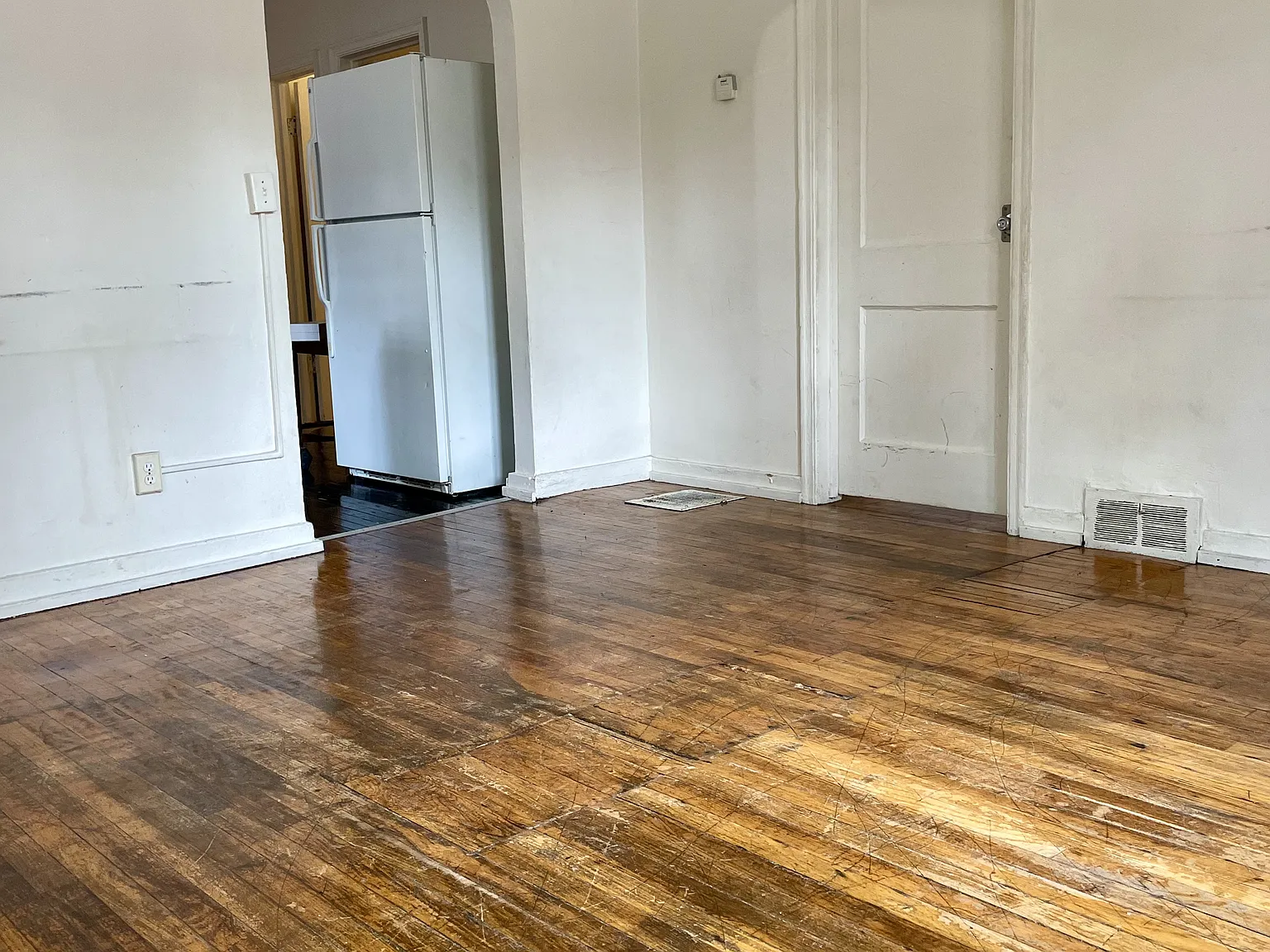 2 bed, 800 sqft, $1,350 — Photo 3