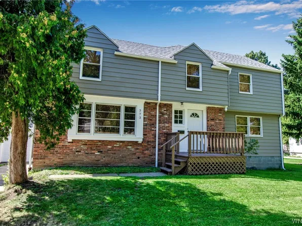 373 Darwin Dr, Amherst, NY 14226