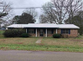 602 9th Ave SE, Magee, MS 39111