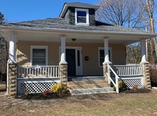 43 Walnut St, Williamstown, NJ 08094