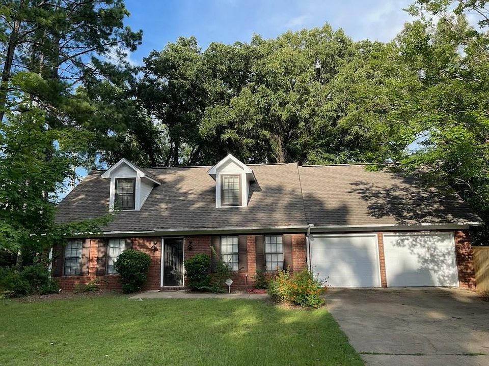 1st image of 704 Ridgewood Manor Dr