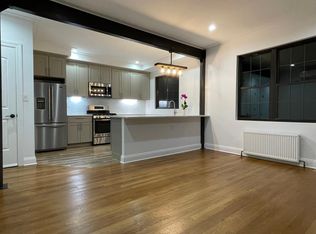 8254 88th Pl, Glendale, NY 11385