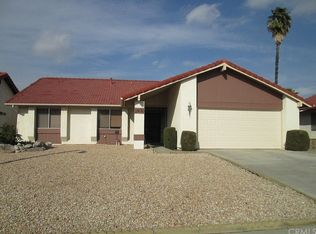 1930 Flame Tree Way, Hemet, CA 92545