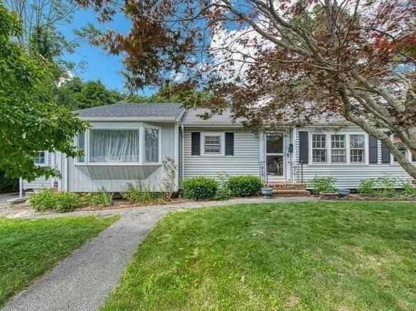 199 Healey Ter, Brockton, MA 02301