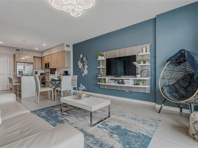 3900 Biscayne Blvd #S-904 — Photo 40
