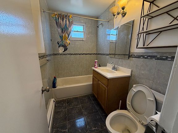 5th image of 854 Throggs Neck Expy #3