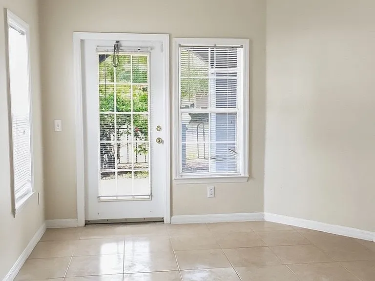 3735 Conroy Rd #2211 — Photo 12