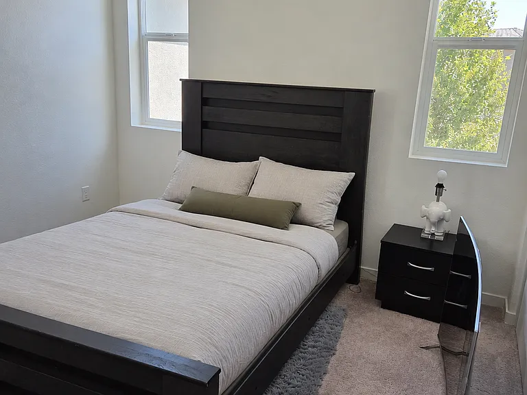 3092 Edgeview Dr — Photo 5