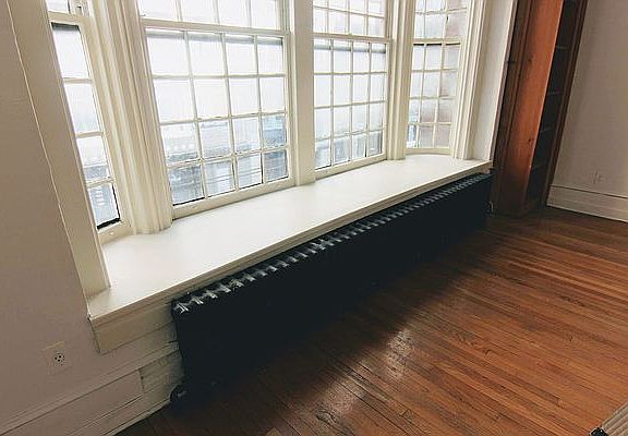 2nd image of 10 E 16th St #6