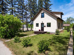 5120 S 53rd Ave, Ponoka, AB T4J1H1