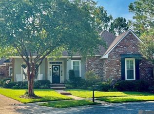 1420 Great Oak Dr, Baton Rouge, LA 70810