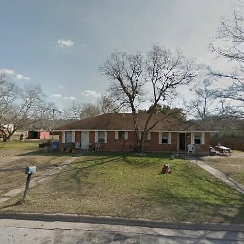 805 Matchett St — Photo 1