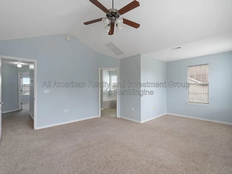 406 Peoria Blvd — Photo 22
